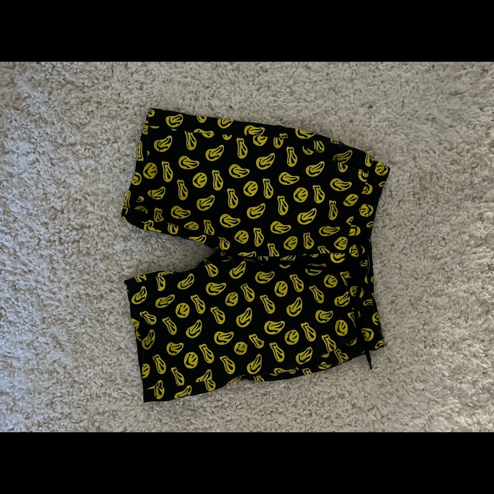 Black face shorts